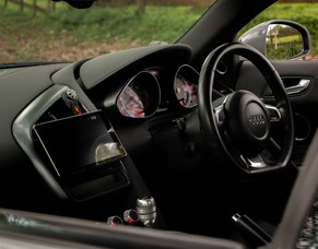 Deep Interior Car Clearning