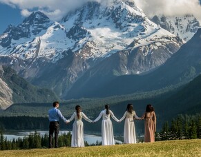 Witnessing God&#039;s Reconciling Power