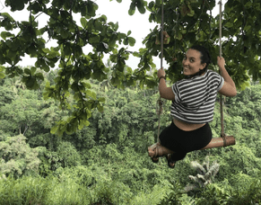 Meet travelling light enthusiast, Ashly, from SPLICE clothing.