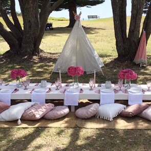 A PICNIC AMONGST THE TREES - Classic and elegant this set up for a 30th birthday was a sure hit fort all the guests