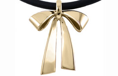 Gold pendants, Marc Bendall, Christchurch jewellers