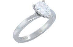 Pear diamond set in Platinum