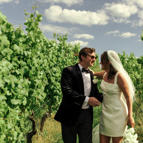 Waiheke wedding at Batch Winery