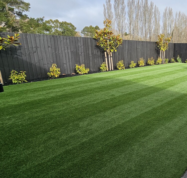 Artificial grass, turf lawn installation Nelson Tasman