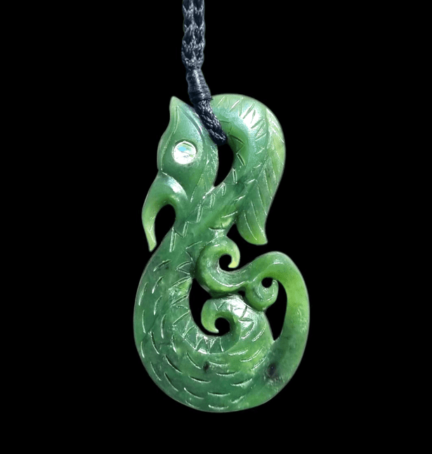 Genuine Hand Carved NZ Greenstone Pounamu Hei Manaia Pendant