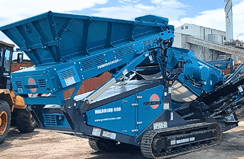 Powerscreen Warrior 600 for hire