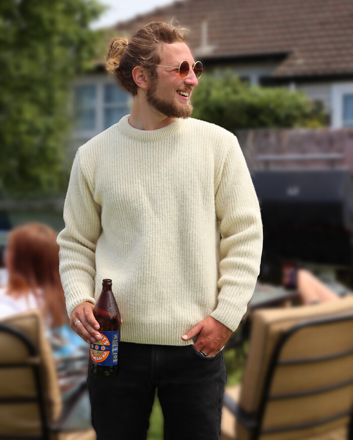 NZ Wool, Wollen Jersey, Hunter Hills, Farmstay, Organic Wool, Organic Meat, New Zealand Farm Experience, Hunter Hills, Working Farm, Timaru, Hunter Hills Organics, 100% Pure NZ Wool