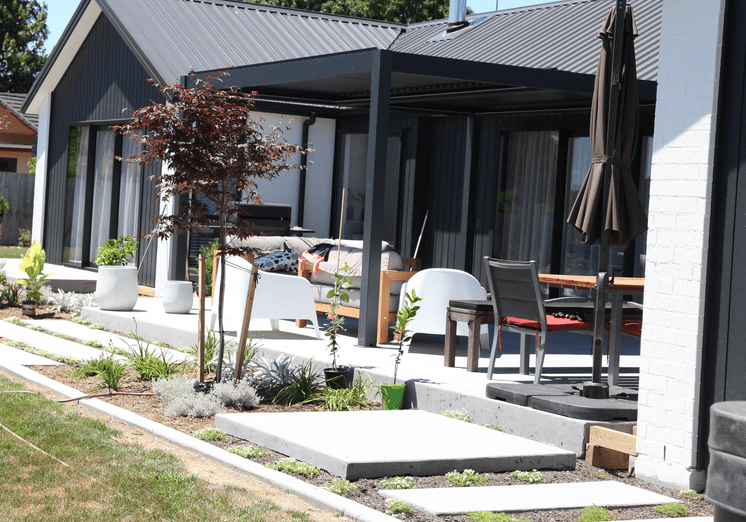 Louvre on outdoor entertainment area