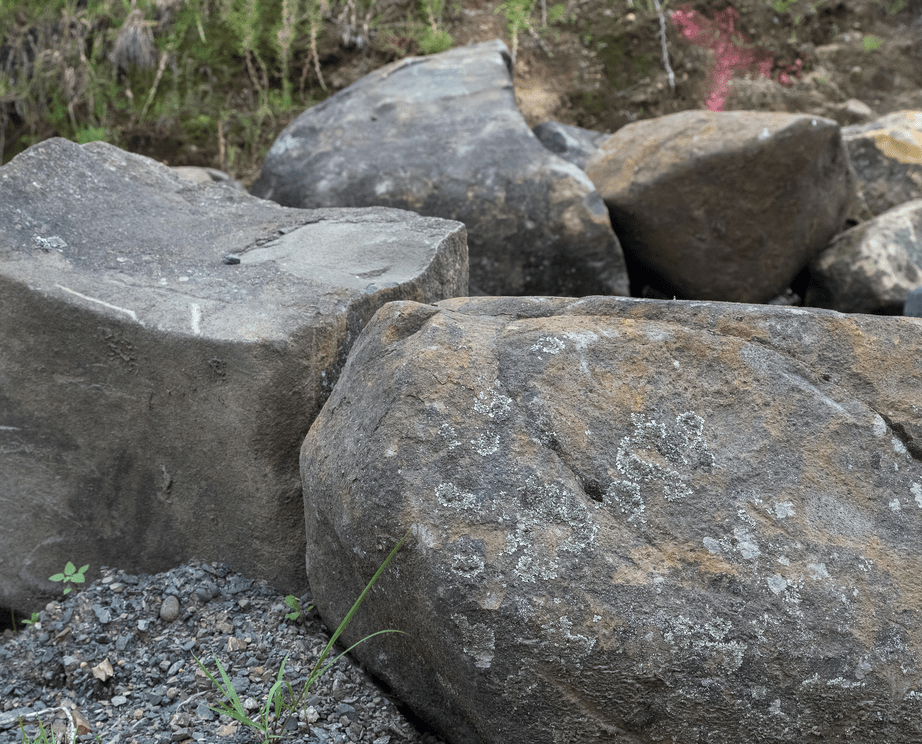 Feature Boulders Page