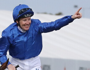 Cosgrave to partner Noby in Derby