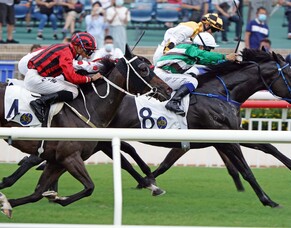 Super Football scores Cup victory