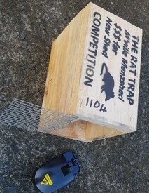 Photo is NOT Acceptable - Trap is not chained to the Box