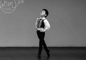 COMPETITION WORK - Our dancers achieve at the highest standard and represent our studio at competitions around the country. Competition work is by invitation