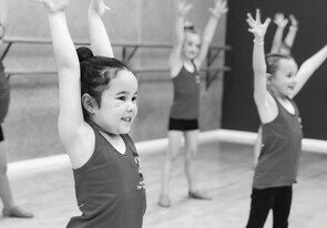 JAZZ - Jazz is a fun, modern style of dance that focuses on building technique and performance.