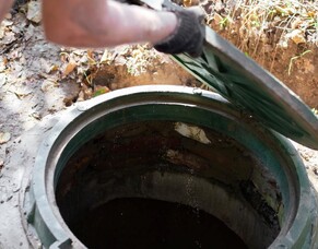 Important Warning Signs Your Septic Tank Is Failing