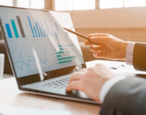 How to Develop a Marketing &amp; Sales Plan