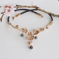 Top grade strands of pearls