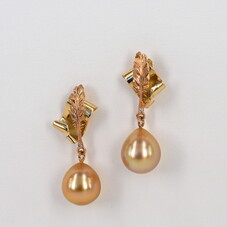 Earrings, gold pearls with 18ct gold parchment and quill