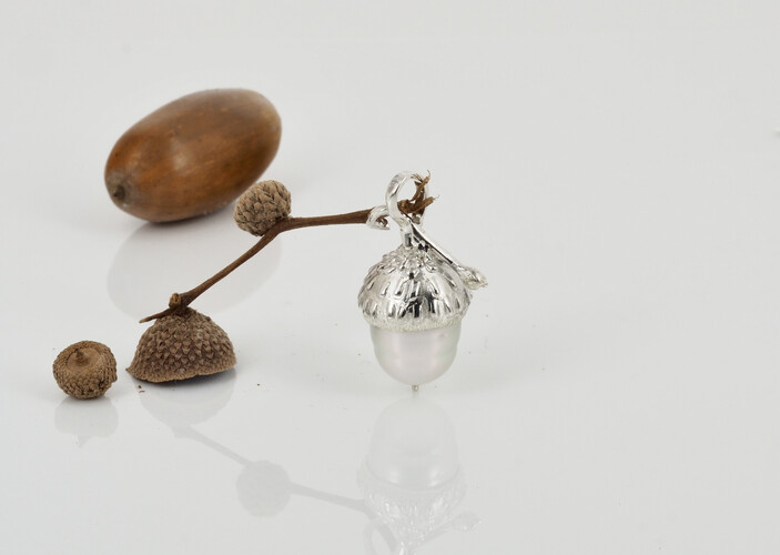 Silver acorn pendant with an Australian South Sea pearl - Sold
