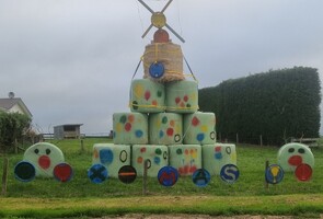 Winton Motorcycles - Suzuki Polaris  Beta Third place - The Brok Family