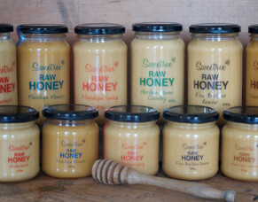 How to Store Honey Over Summer