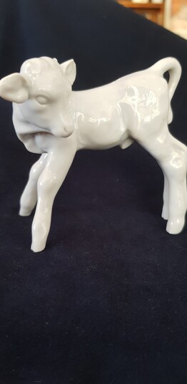 Aly's Antiques Cambridge NZ, Antique collectable Figurines