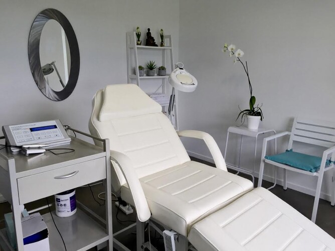 REBECCA FISHER'S CLINIC