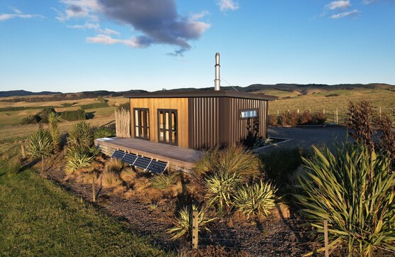 The Hutt - DaisyBank