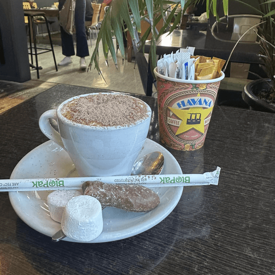 Kitchener's Caf&eacute;