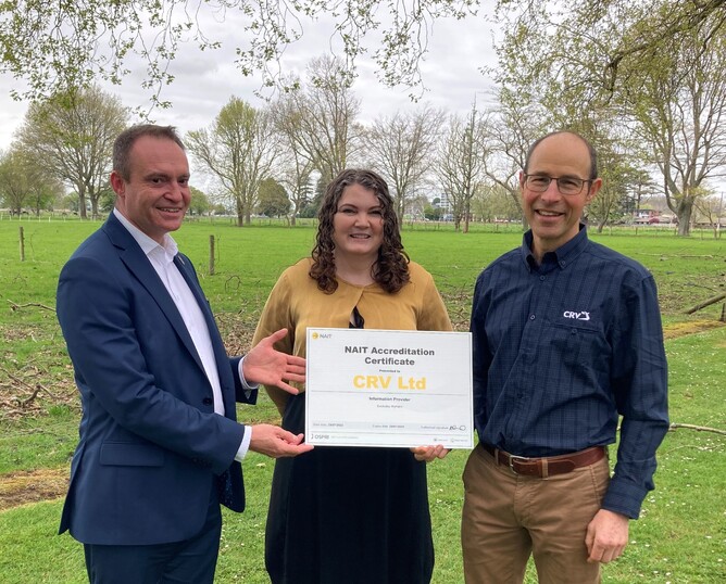 Andrew Fraser; Melissa Bailey