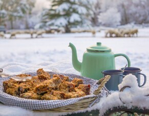 Cowboy Caramel Cookie Slice
