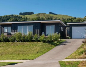 Taupo Snowmass - Lake Living