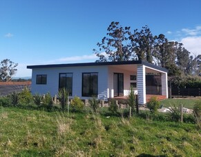 Porto Transportable House Design Flies Off the Shelf