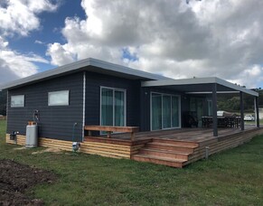 Bespoke Sahara 3 Build at Cooks Beach: 125m² Family Home