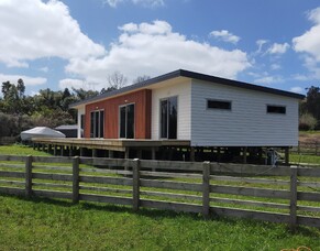 Transportable Bach - Mangawhai Heads