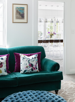 Designer Natalie Du Bois / Photographer Studio Weir