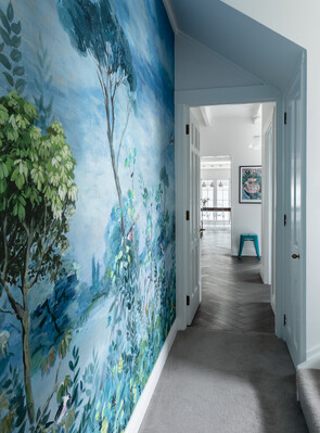 Designer Natalie Du Bois / Photographer Studio Weir