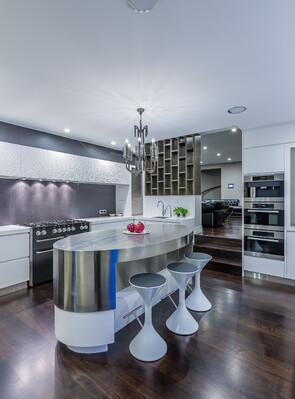 Designer Natalie Du Bois / Photographer Kallan Mac Leod