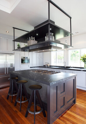 Designer Natalie Du Bois / Photographer Kallan Mac Leod