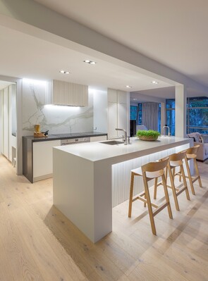 Designer Natalie Du Bois / Photographer Kallan Mac Leod