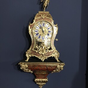 Clock Servicing - We specialise in refurbishing and restoring antique and modern clocks.Click to learn more