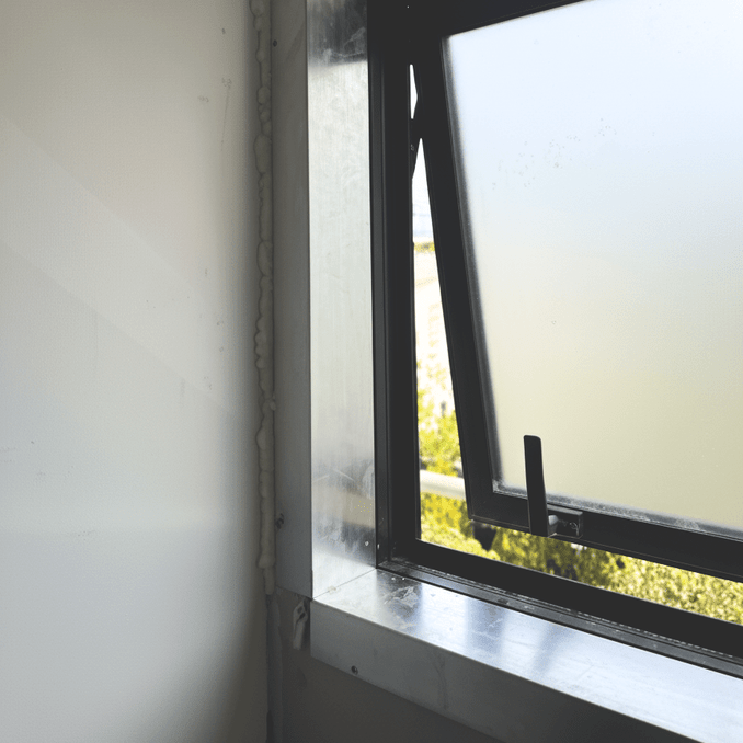 Moisture-Proof Durability - Unlike timber or gib reveals, aluminium won’t rot, swell, or absorb moisture.