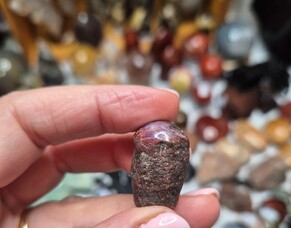 Can AI Really Identify Crystals? Or Is a Human Eye Still Best?