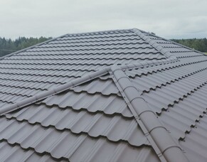 Metal Tile vs Concrete Tile Roofing &mdash; What&rsquo;s Best for Your Home?
