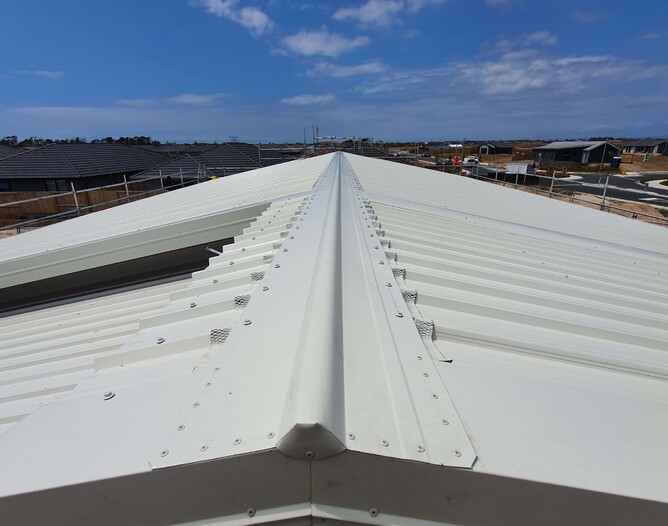 COLORSTEEL® roofing installed on a modern home in Hamilton, New Zealand