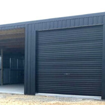 Horse Stable, Stable, Equine buildings, Barns, Horse Barns, stables Waikato, farm buildings, farm buildings waikato, sheds, sheds cambridge, sheds waikato, horse shelters, barn doors, waikato builders.horse boxes