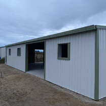 Horse Stable, Stable, Equine buildings, Barns, Horse Barns, stables Waikato, farm buildings, farm buildings waikato, sheds, sheds cambridge, sheds waikato, horse shelters, barn doors, waikato builders.stable exterior