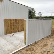 Horse Stable, Stable, Equine buildings, Barns, Horse Barns, stables Waikato, farm buildings, farm buildings waikato, sheds, sheds cambridge, sheds waikato, horse shelters, barn doors, waikato builders.outside horse wash bay
