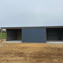 Horse Stable, Stable, Equine buildings, Barns, Horse Barns, stables Waikato, farm buildings, farm buildings waikato, sheds, sheds cambridge, sheds waikato, horse shelters, barn doors, waikato builders.breeding barn