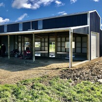 Horse Stable, Stable, Equine buildings, Barns, Horse Barns, stables Waikato, farm buildings, farm buildings waikato, sheds, sheds cambridge, sheds waikato, horse shelters, barn doors, waikato builders.american barn horse stable